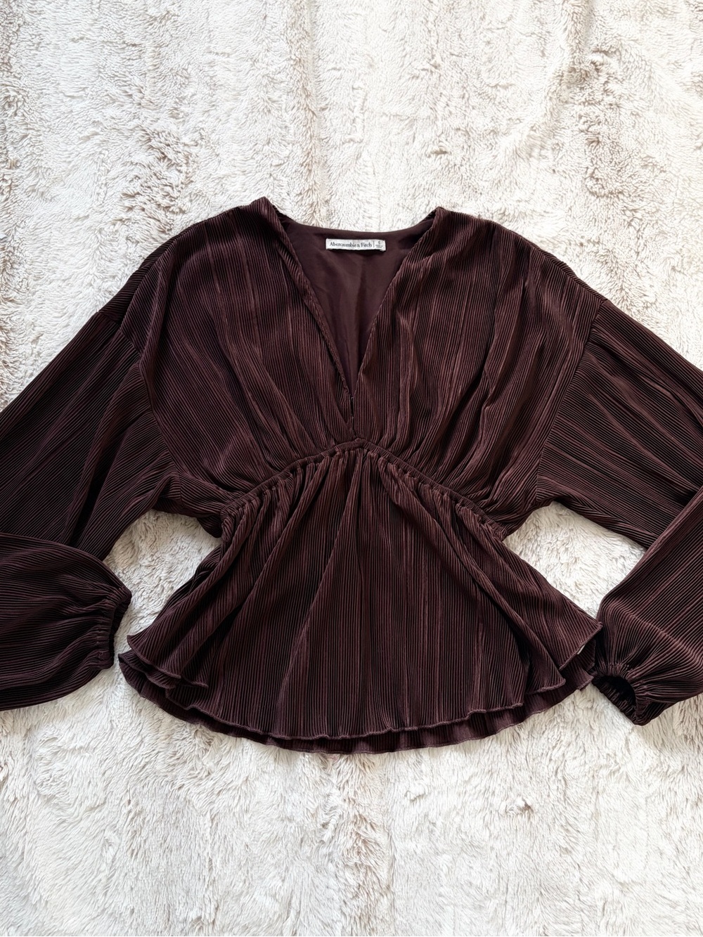 🤎Abercrombie & Fitch Brown Satin Plisse Easy Waist Babydoll Top Going Out Peplum